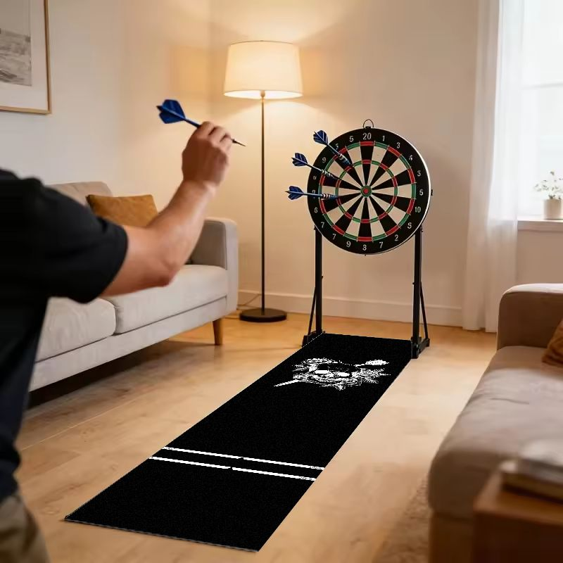VIKAMA素朴な鹿柄ダーツマット、オケ色のスローライン、滑 - Hunting Outdoor Rug のレビューと価格