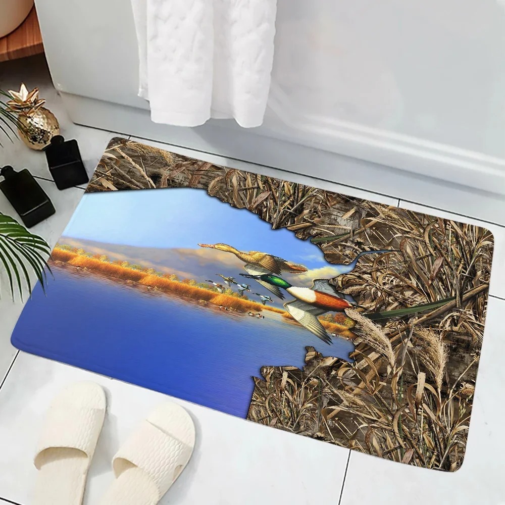 迷彩柄の森のイノシシプリントのドアマット、大胆で狩猟をテーマ - Hunting Outdoor Rug のレビューと価格